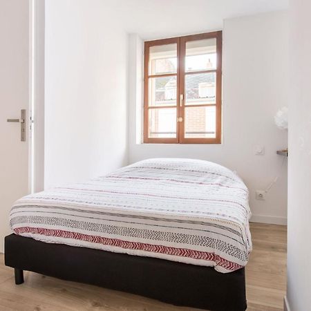 Residence Bastin Valenciennes Bagian luar foto