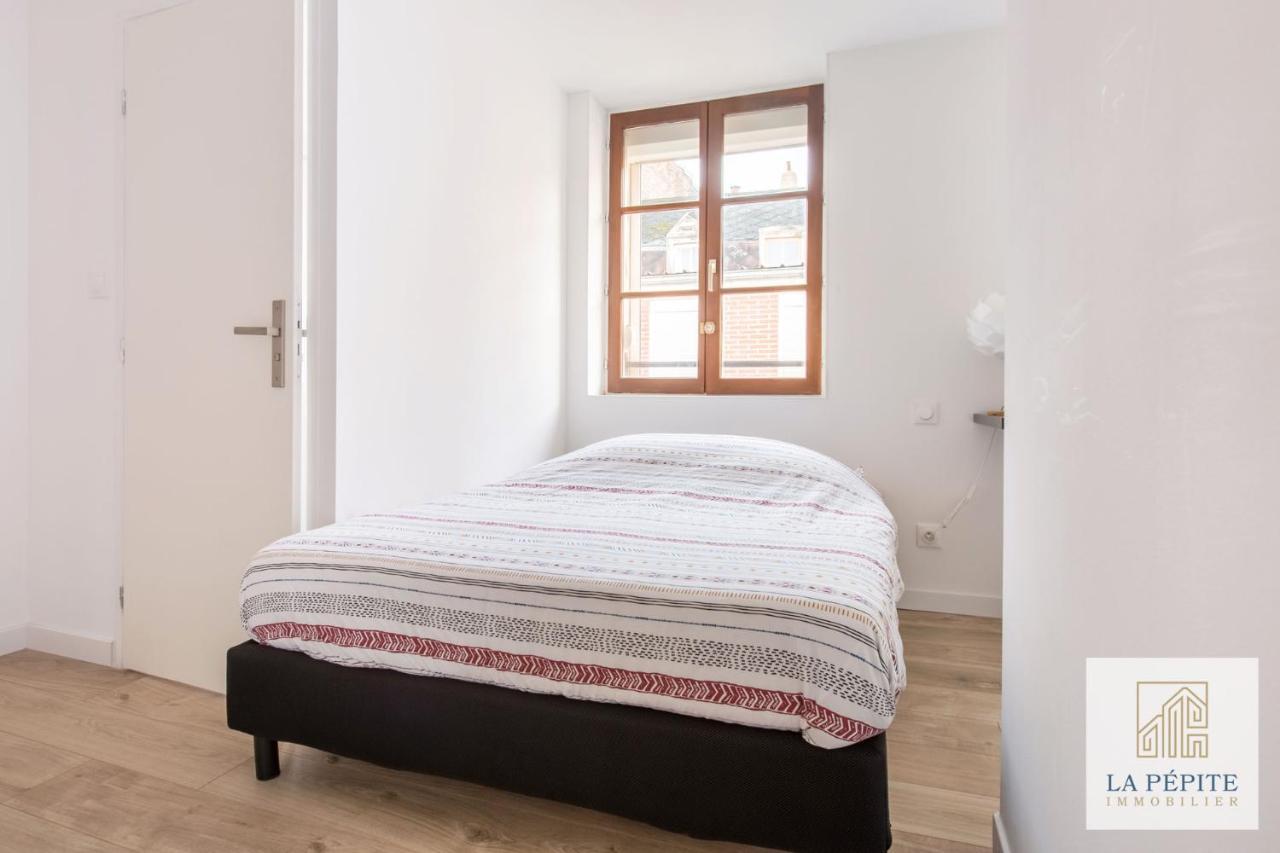 Residence Bastin Valenciennes Bagian luar foto